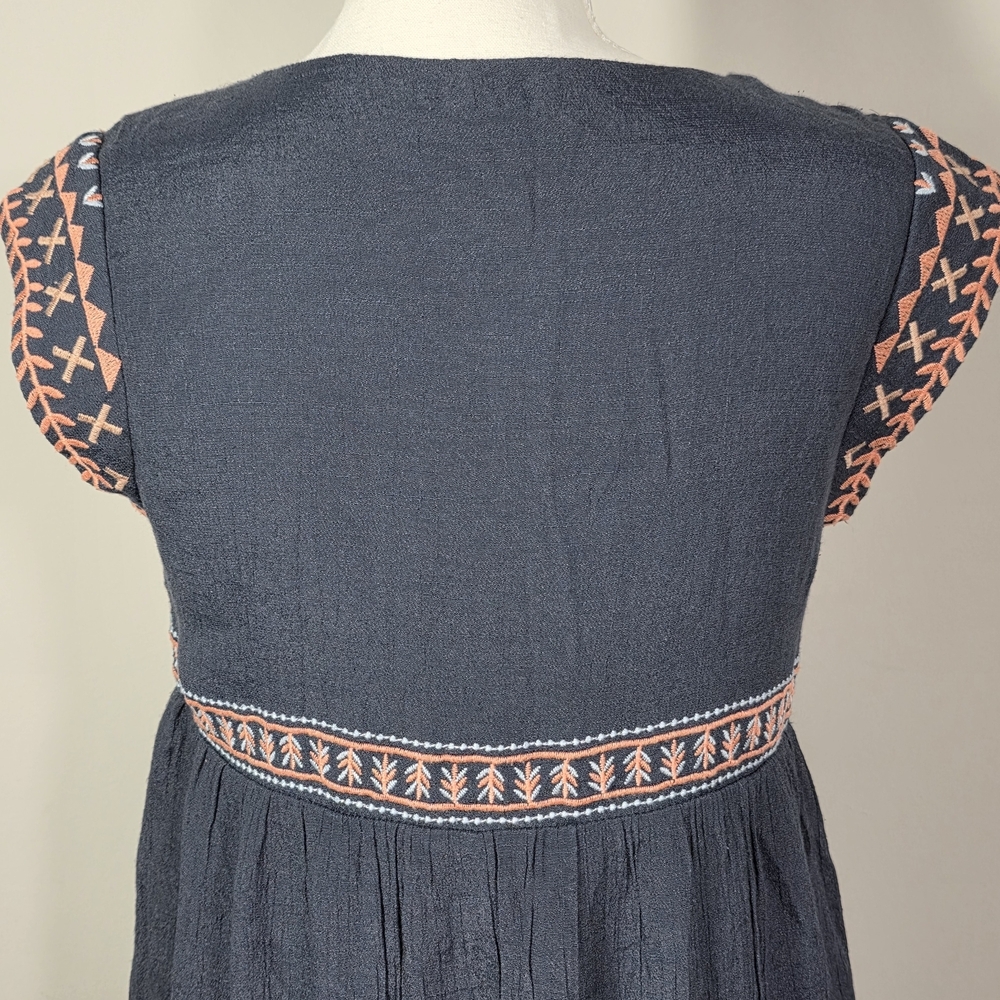 THML Embroidered Boho Dress XS Black Sleeveless Lined Mini Floral Tribal Flowy - Picture 6 of 10